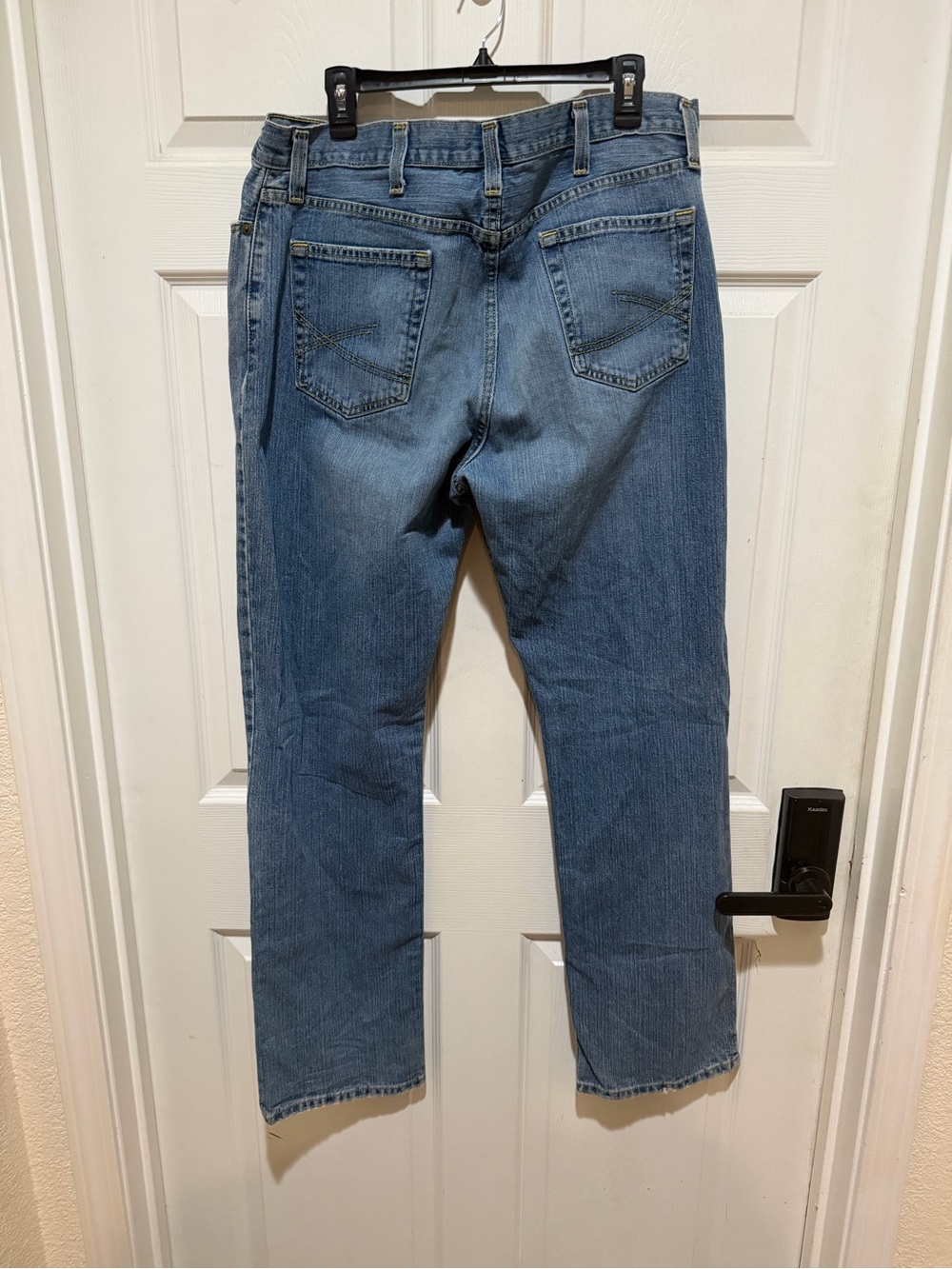 Men's Straight-Leg Blue Denim Jeans - Picture 4 of 5